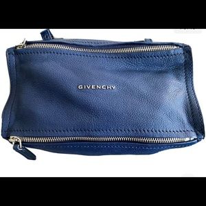 Authentic Givenchy Mini Pandora Crossbody. Pebbled Leather. Original Dust bag